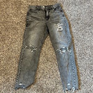 Black straight leg american eagle jeans